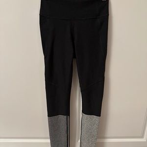 Outdoor voices dipped 7/8 legging xs NWOT